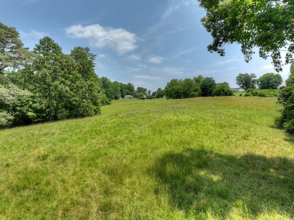 210 Lavista Drive, Blue Ridge GA 30513 - Photo