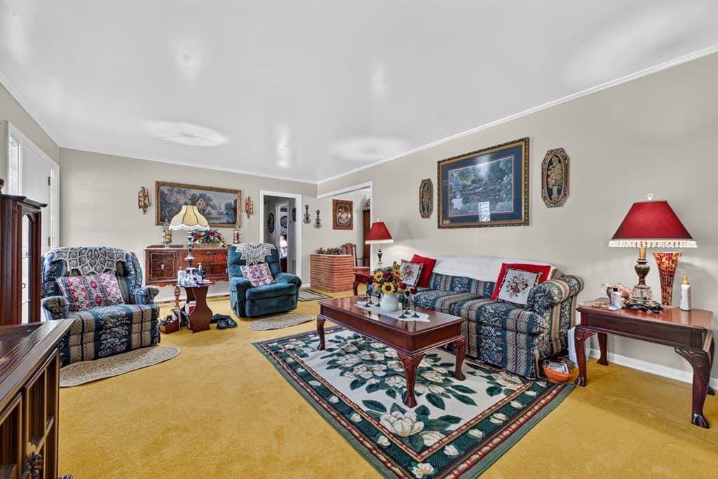 210 Lavista Drive, Blue Ridge GA 30513 - Photo
