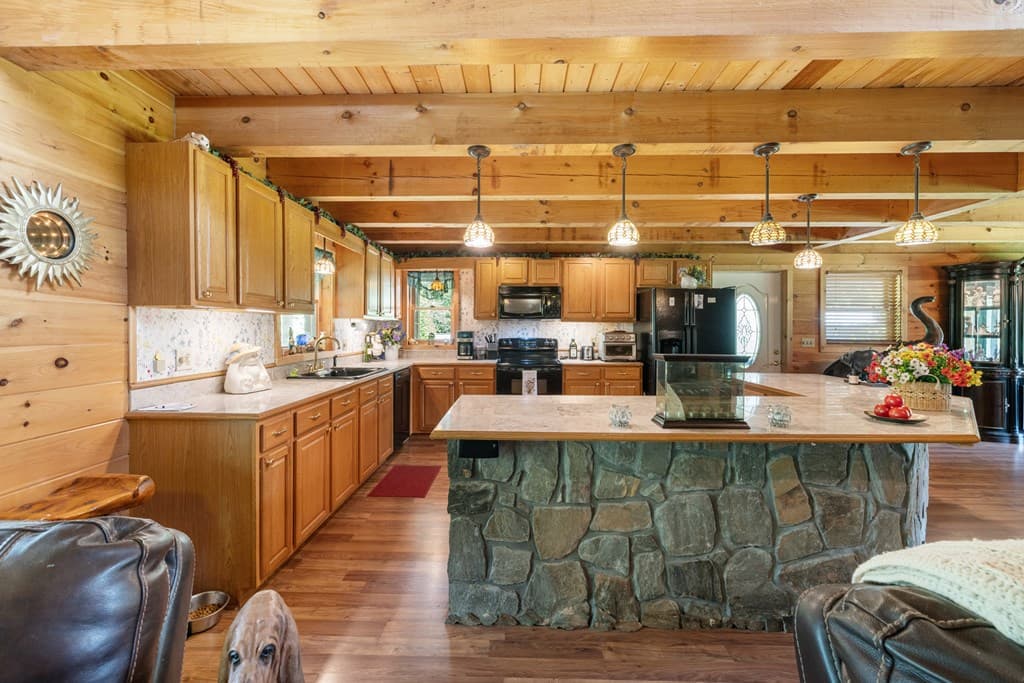 237 Laurel Creek Lane, Hayesville NC 28904 - Photo