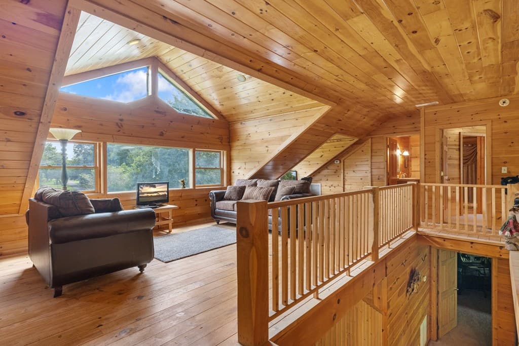 237 Laurel Creek Lane, Hayesville NC 28904 - Photo