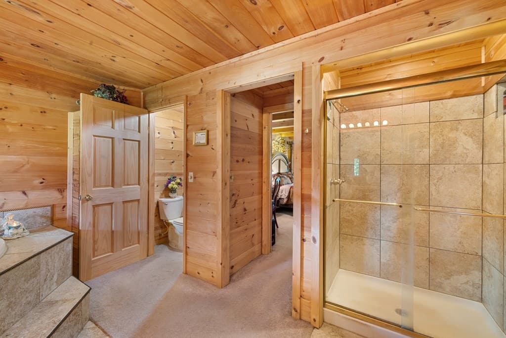 237 Laurel Creek Lane, Hayesville NC 28904 - Photo