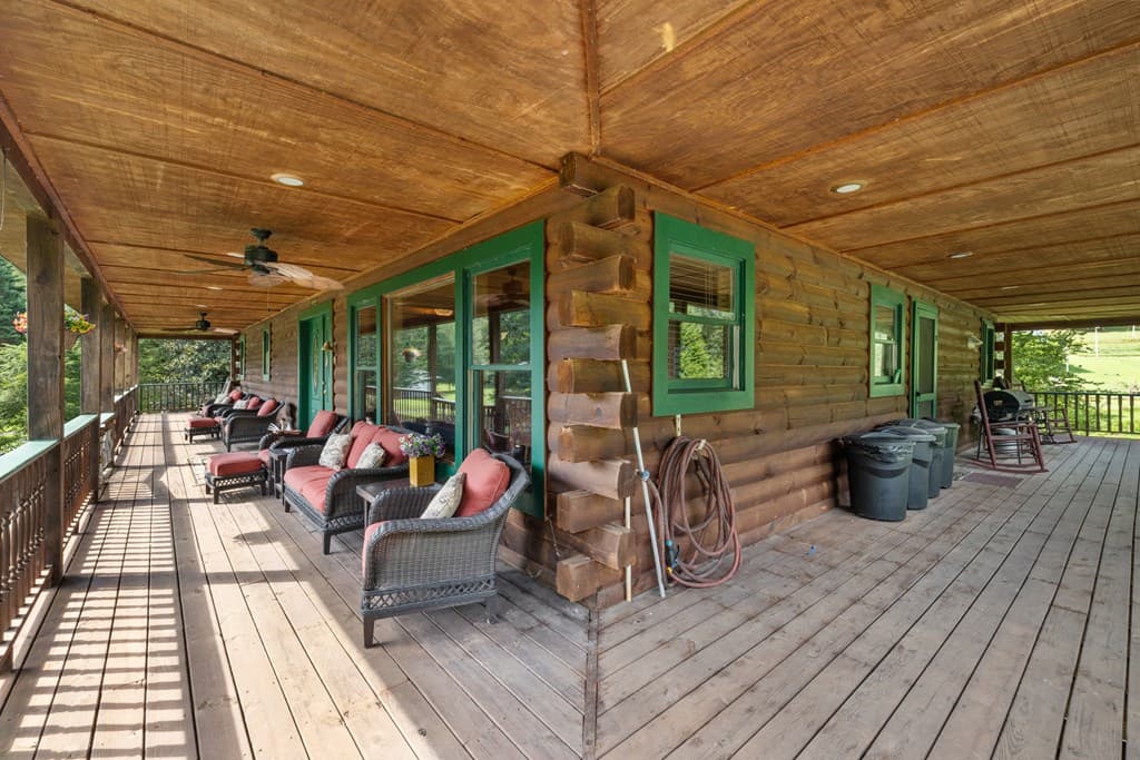 237 Laurel Creek Lane, Hayesville NC 28904 - Photo