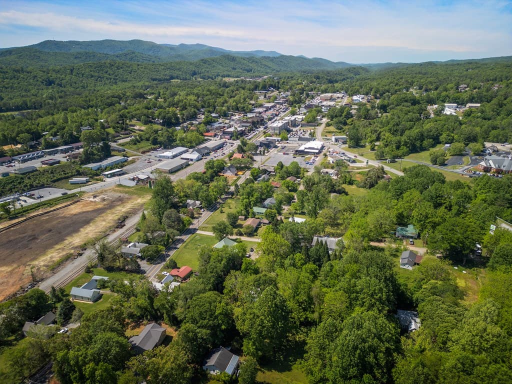 50 River Street, Blue Ridge GA 30513 - Photo