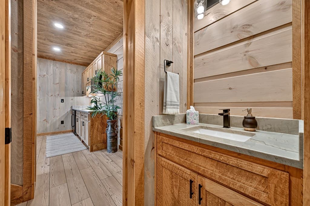 401 Kittatinny Drive, Mineral Bluff GA 30559 - Photo