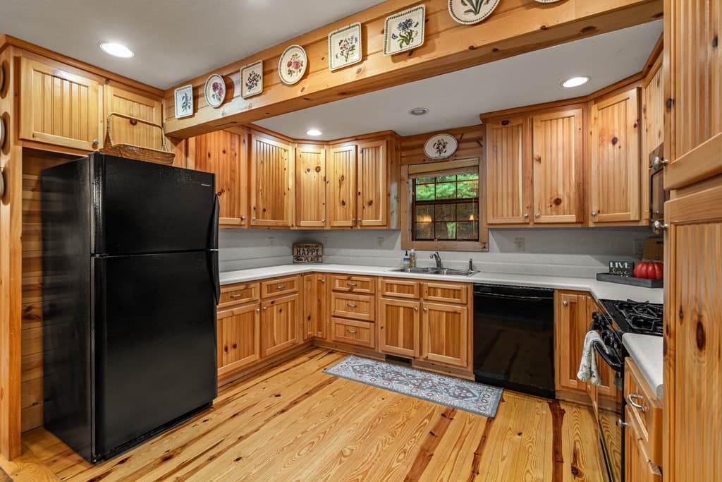 270 Sugar Creek Road, Blairsville GA 30512 - Photo