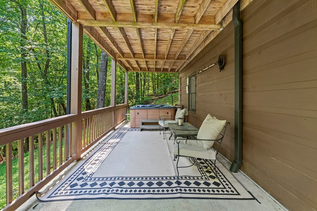 120 Walnut Mountain Court, Ellijay GA 30536 - Photo