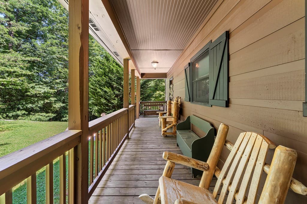 120 Walnut Mountain Court, Ellijay GA 30536 - Photo