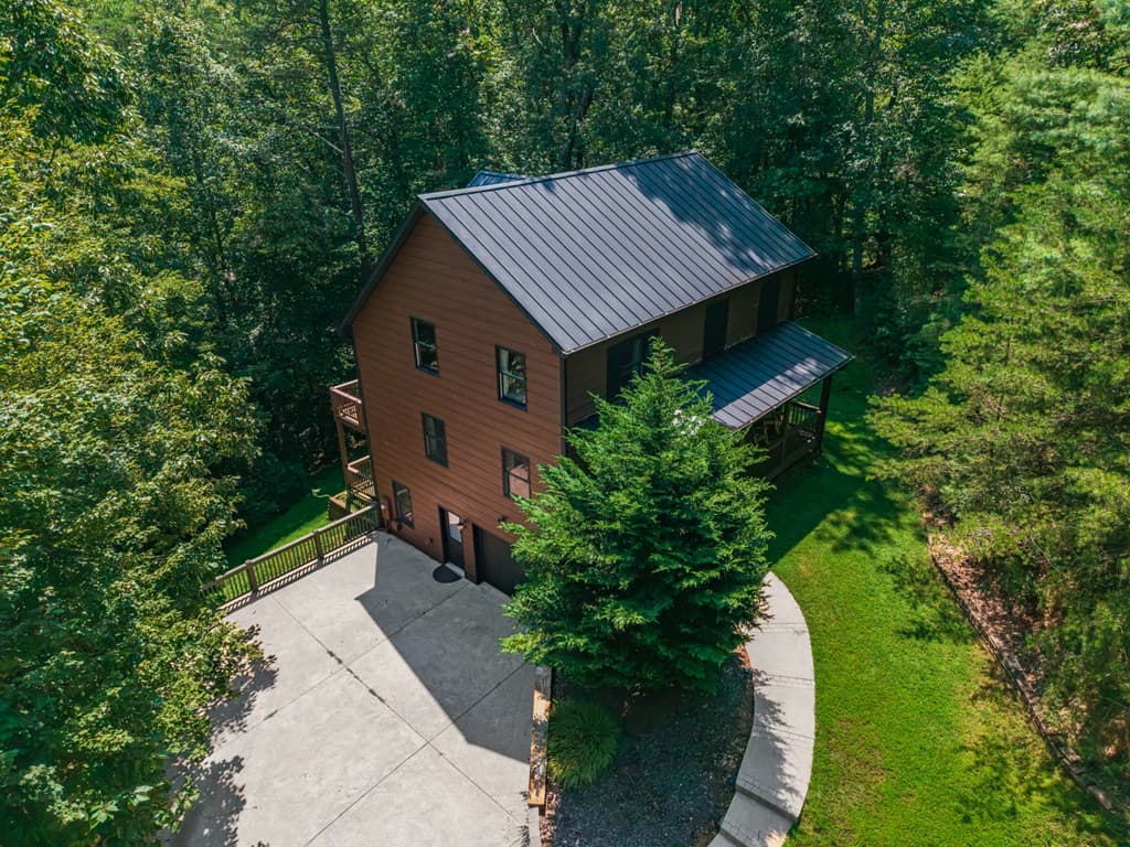 120 Walnut Mountain Court, Ellijay GA 30536 - Photo