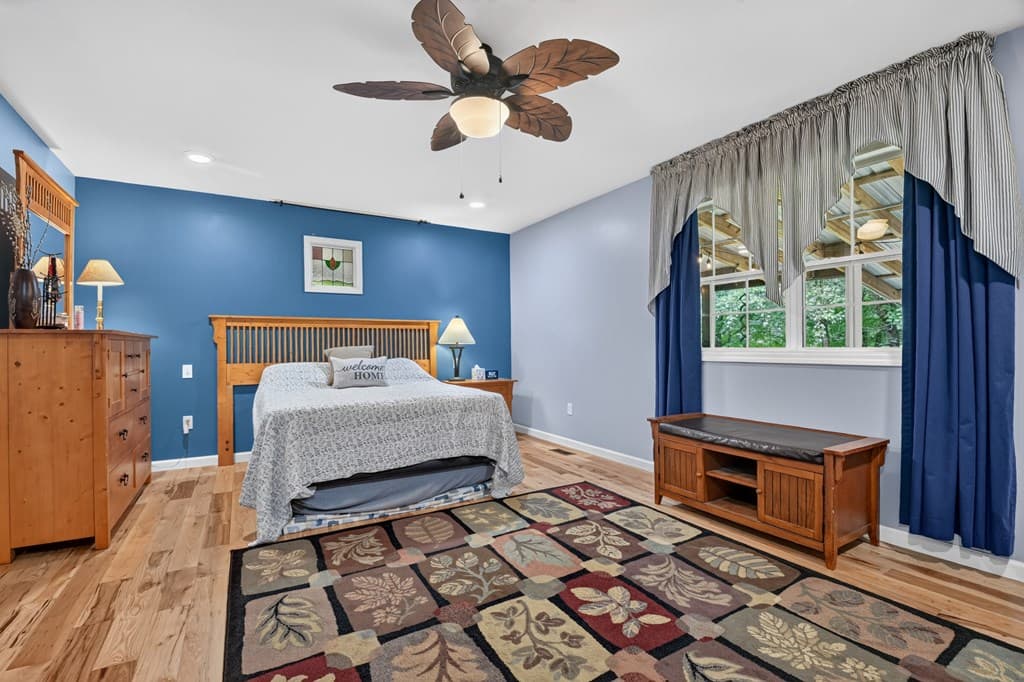 387 Ruby Lane, Mineral Bluff GA 30559 - Photo