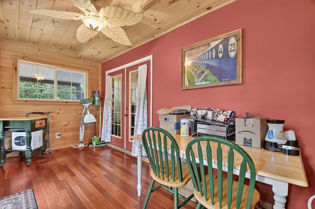 387 Ruby Lane, Mineral Bluff GA 30559 - Photo