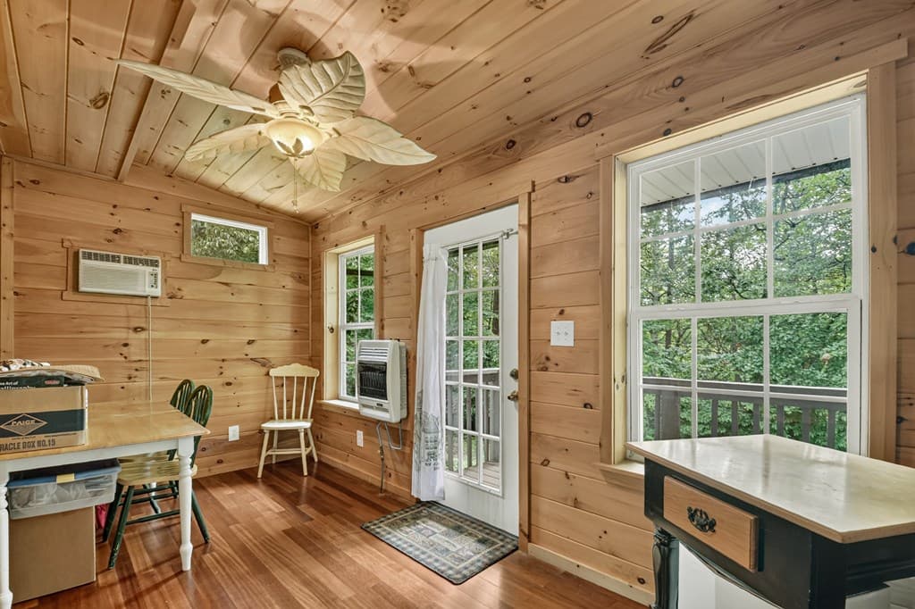 387 Ruby Lane, Mineral Bluff GA 30559 - Photo