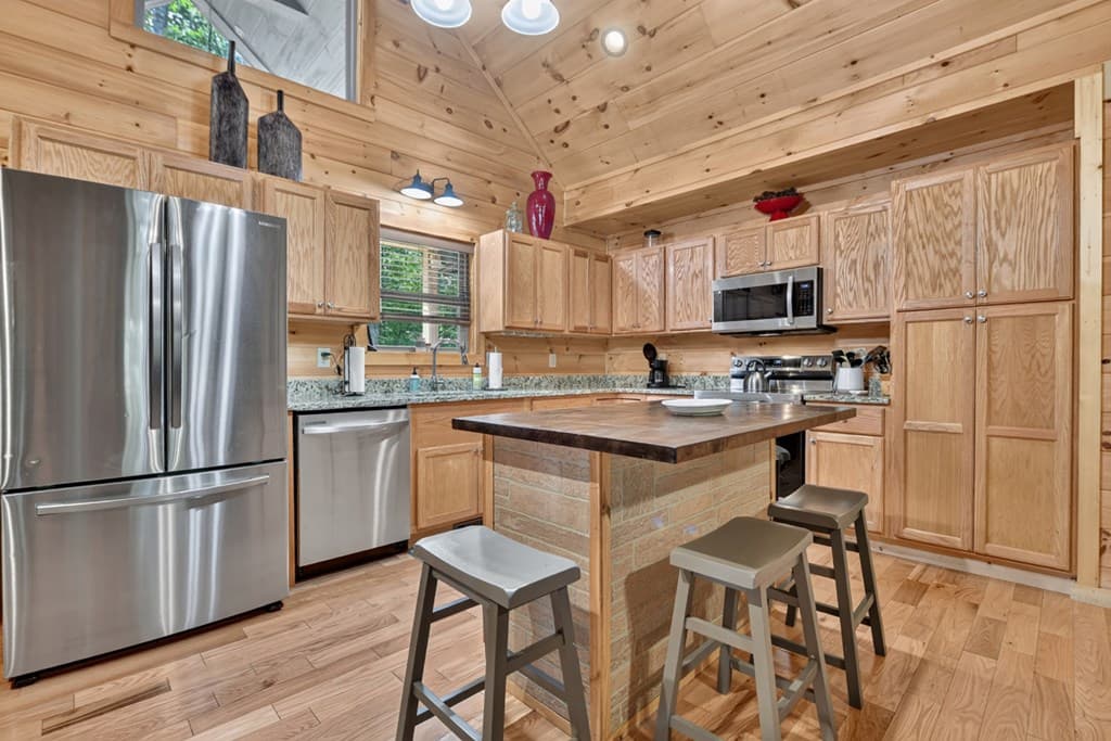 203 Buck Creek Trail, Epworth GA 30541 - Photo