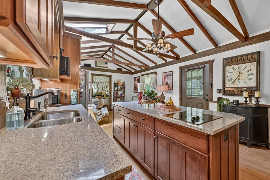 100 Wing Circle, Ellijay GA 30536 - Photo