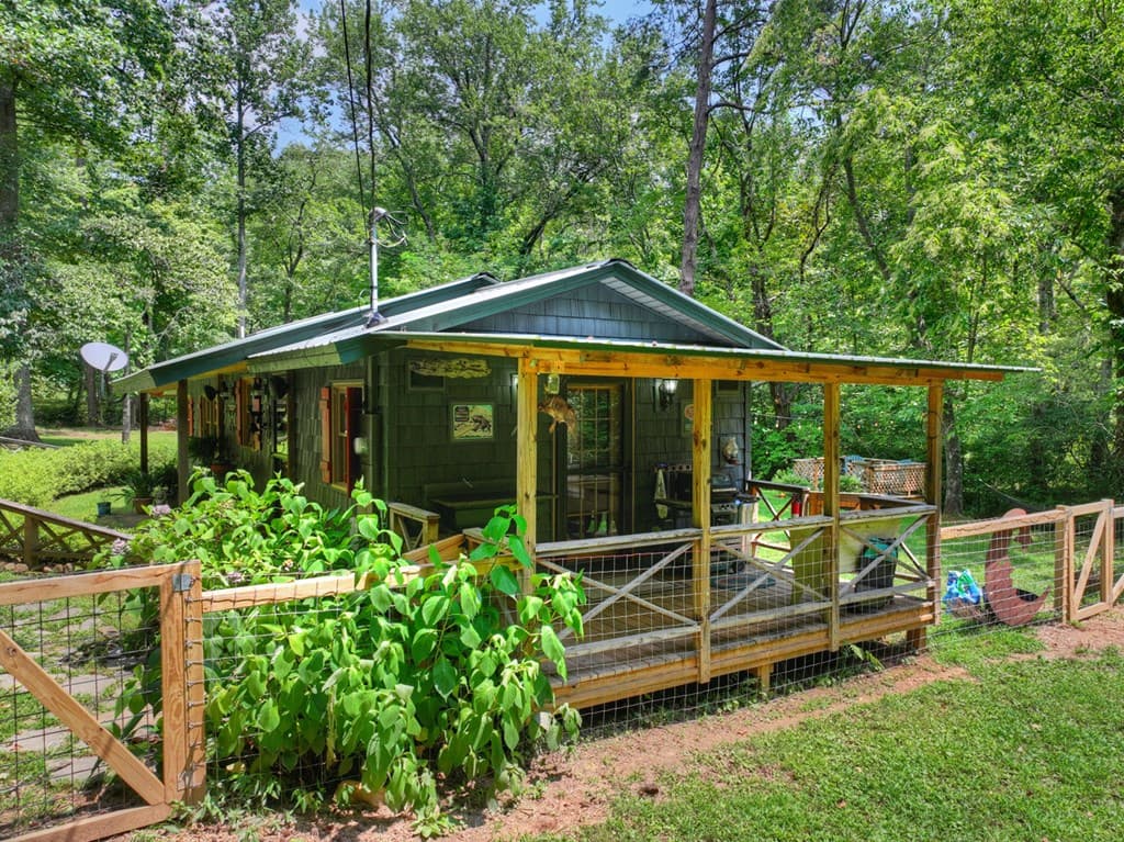 100 Wing Circle, Ellijay GA 30536 - Photo