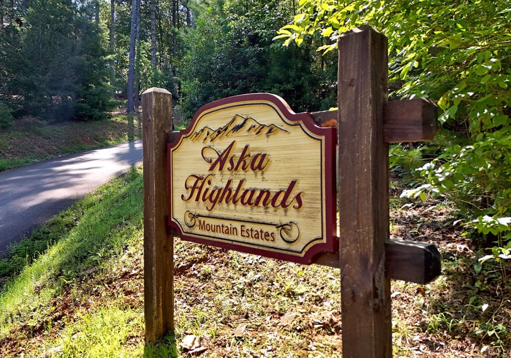 121 Noontootla Trail, Blue Ridge GA 30513 - Photo