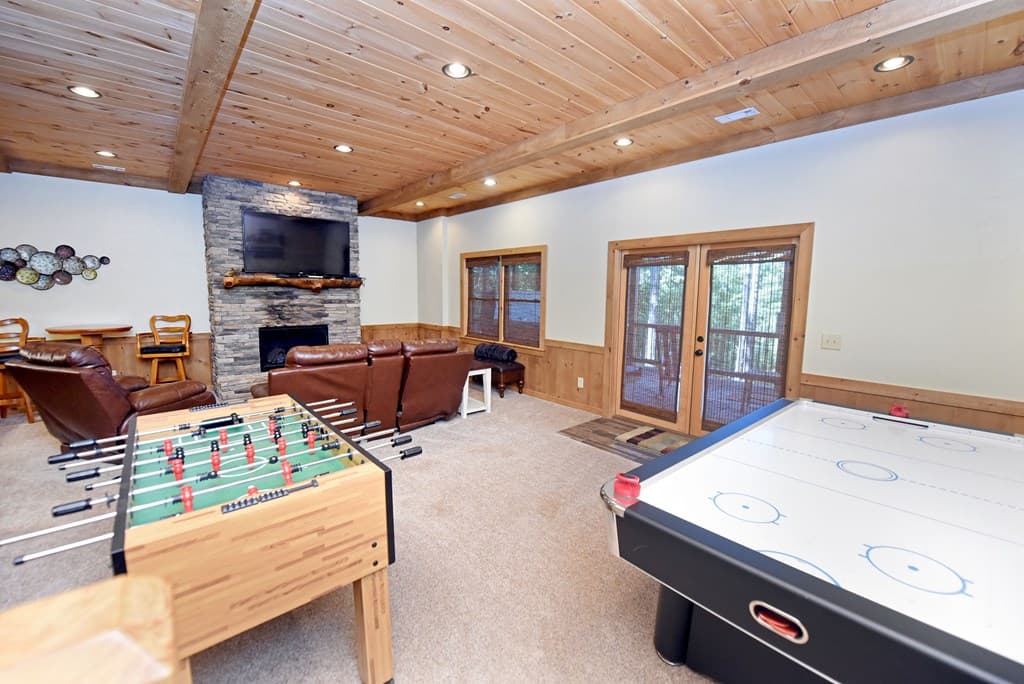 121 Noontootla Trail, Blue Ridge GA 30513 - Photo