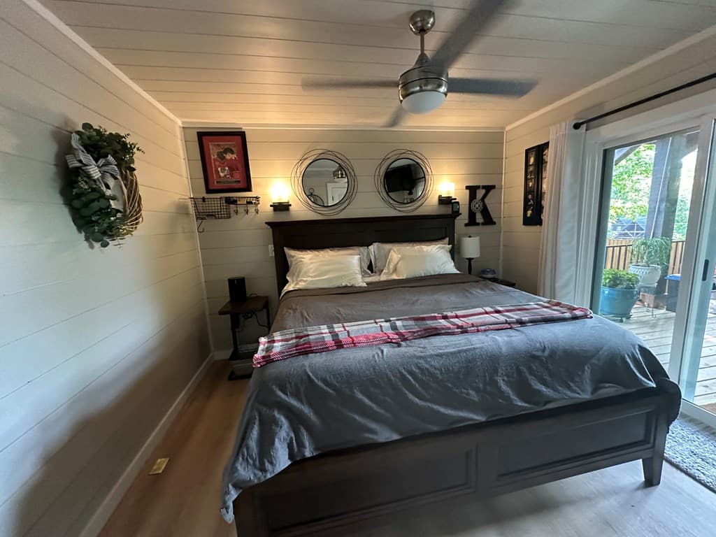 610 E Second Street, Blue Ridge GA 30513 - Photo