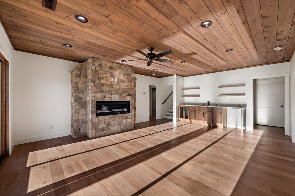 770 Fish Hook Point, Blue Ridge GA 30513 - Photo