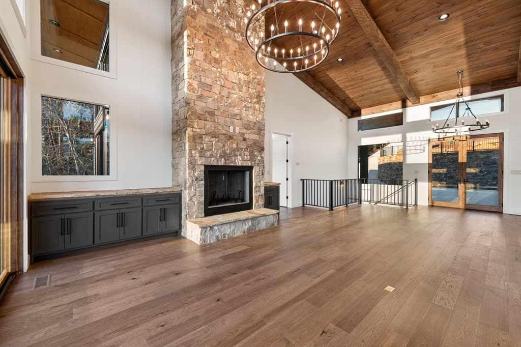 770 Fish Hook Point, Blue Ridge GA 30513 - Photo