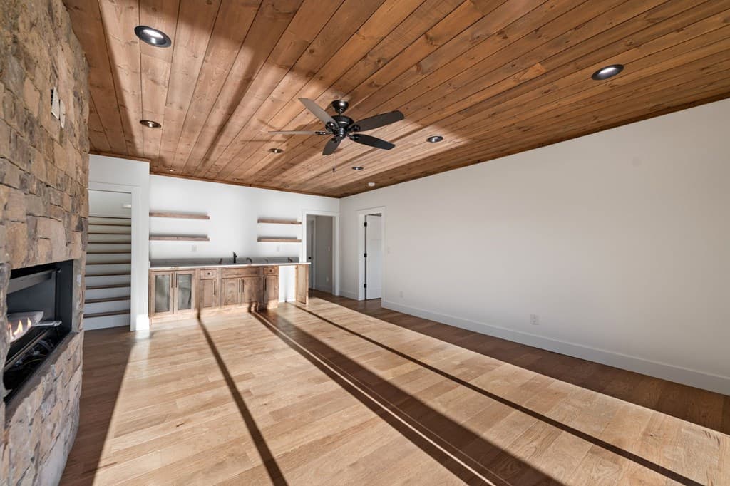 770 Fish Hook Point, Blue Ridge GA 30513 - Photo