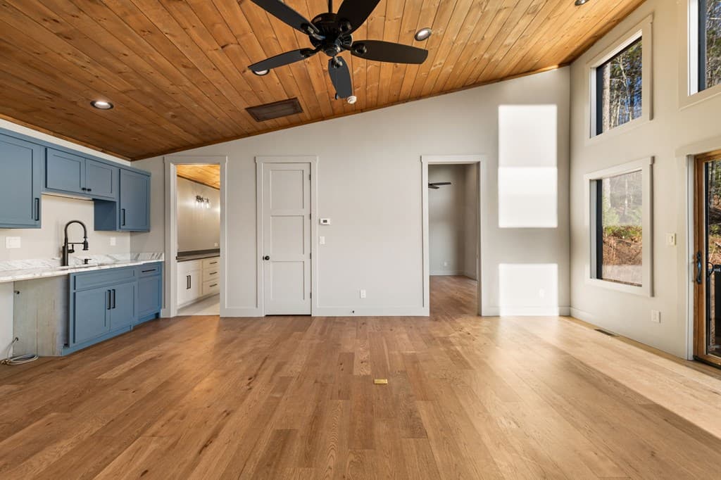 770 Fish Hook Point, Blue Ridge GA 30513 - Photo