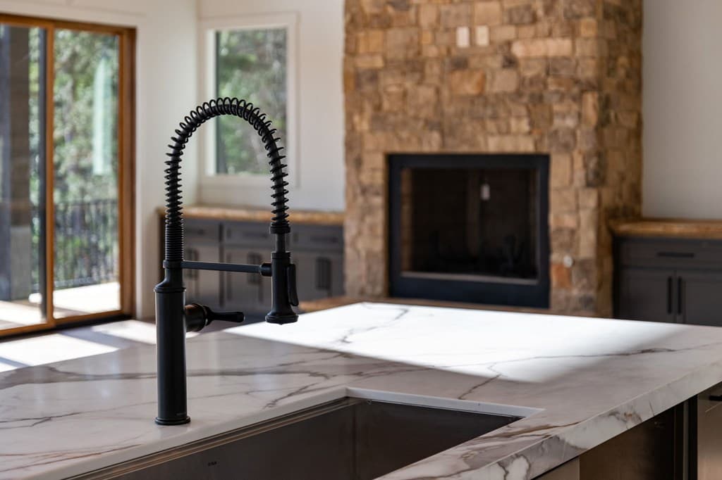 770 Fish Hook Point, Blue Ridge GA 30513 - Photo