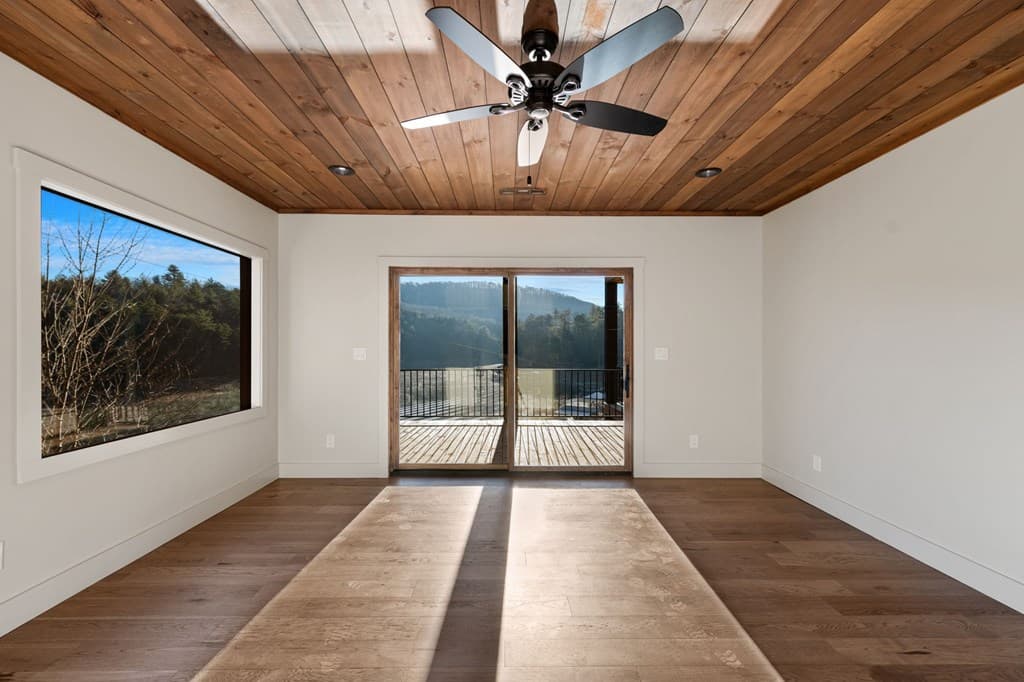 770 Fish Hook Point, Blue Ridge GA 30513 - Photo