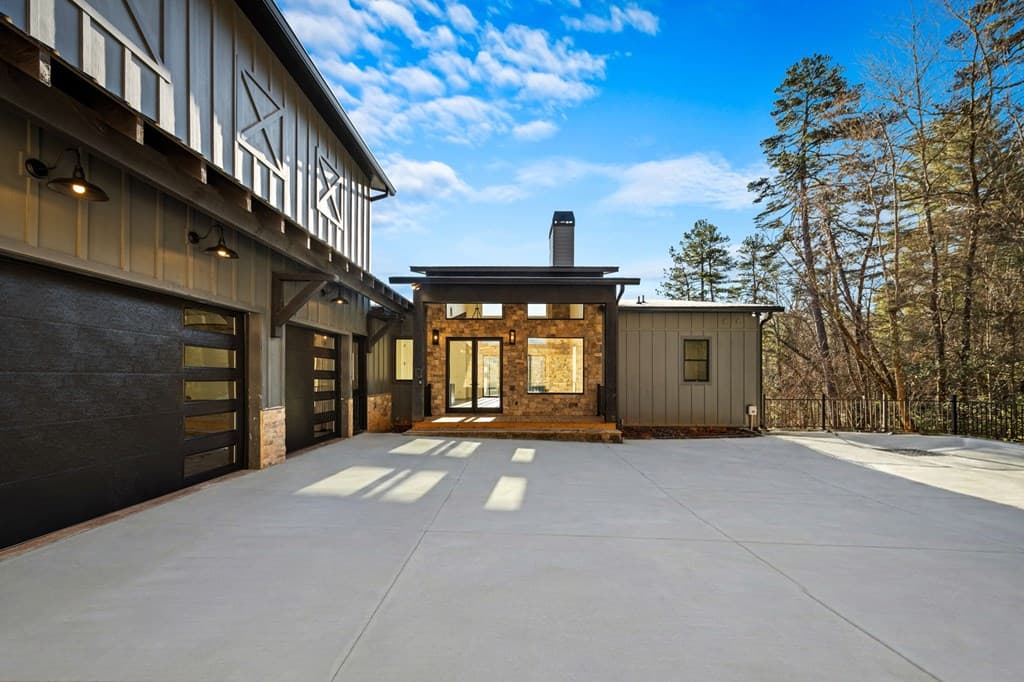 770 Fish Hook Point, Blue Ridge GA 30513 - Photo