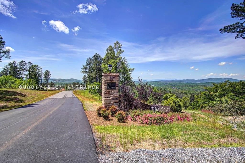 161 Loop Lane, Blairsville GA 30512 - Photo