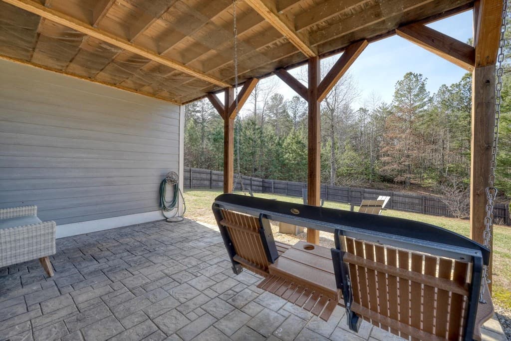 161 Loop Lane, Blairsville GA 30512 - Photo