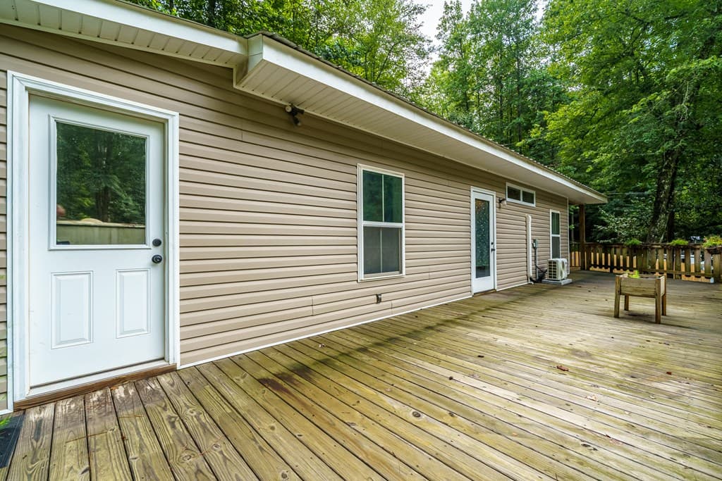 8 17th Street, Ellijay GA 30540 - Photo