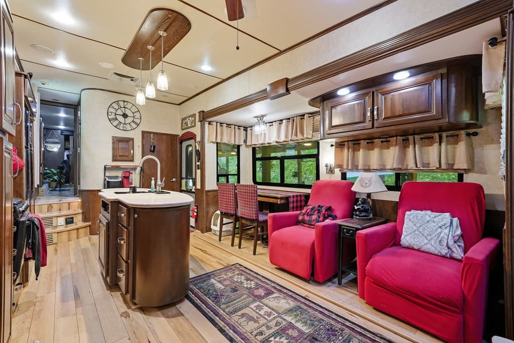65 1st Street, Ellijay GA 30540 - Photo