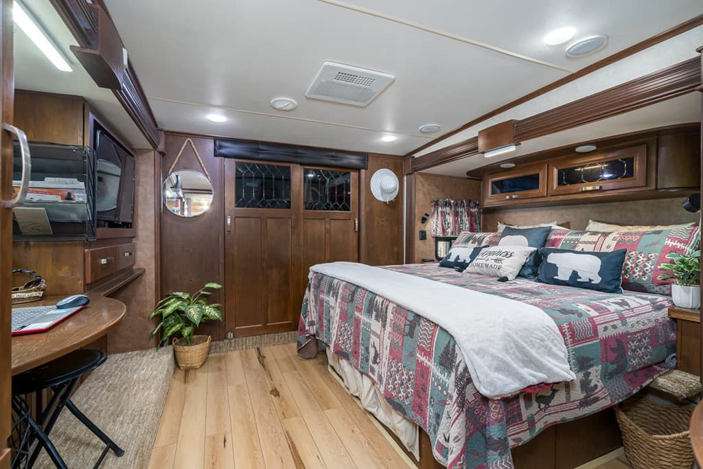 65 1st Street, Ellijay GA 30540 - Photo