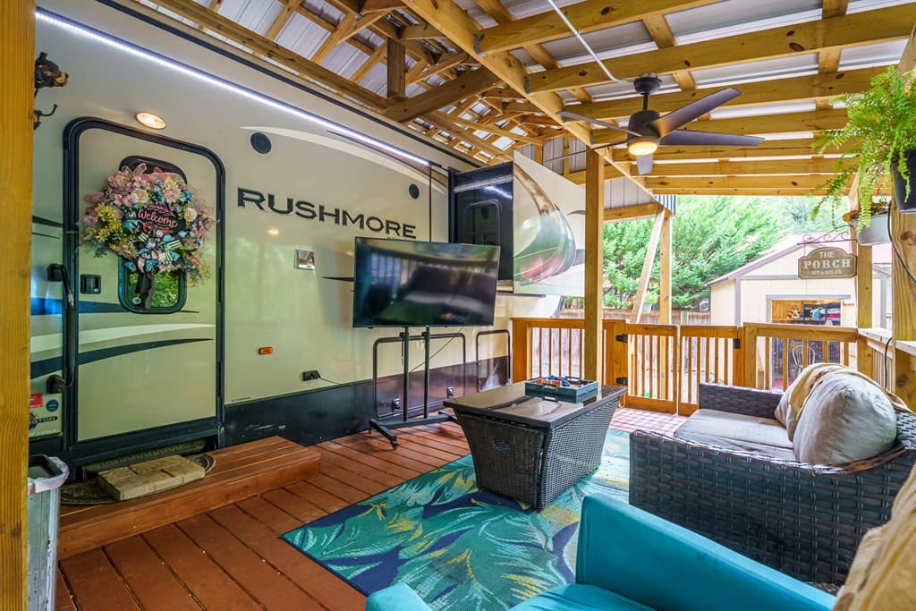 65 1st Street, Ellijay GA 30540 - Photo