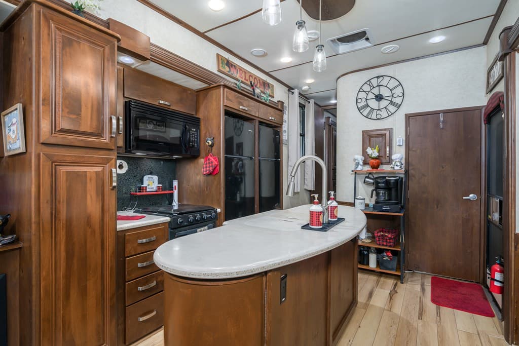 65 1st Street, Ellijay GA 30540 - Photo