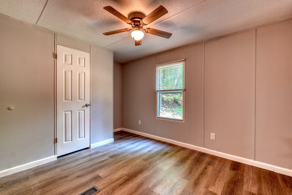 8223 True Love Mountain Road, Young Harris GA 30582 - Photo