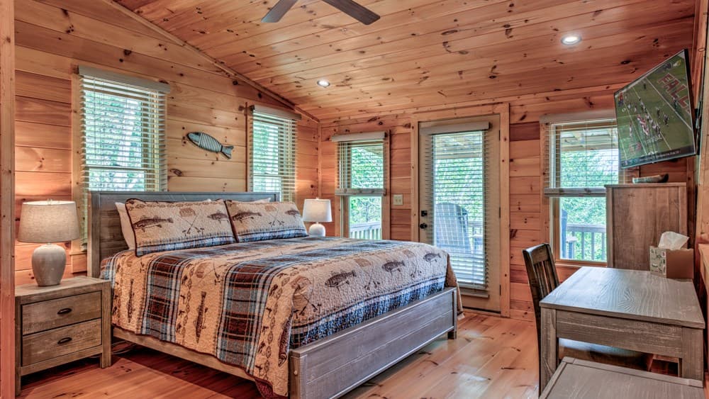 43 S Dustin Drive, Ellijay GA 30540 - Photo