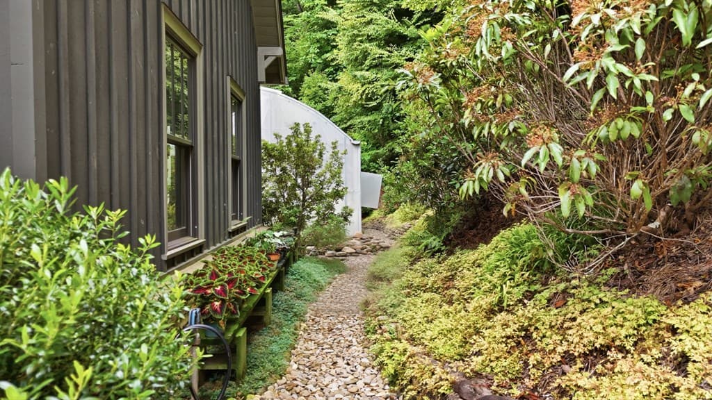 490 Red Wolf Run, Franklin NC 28734 - Photo