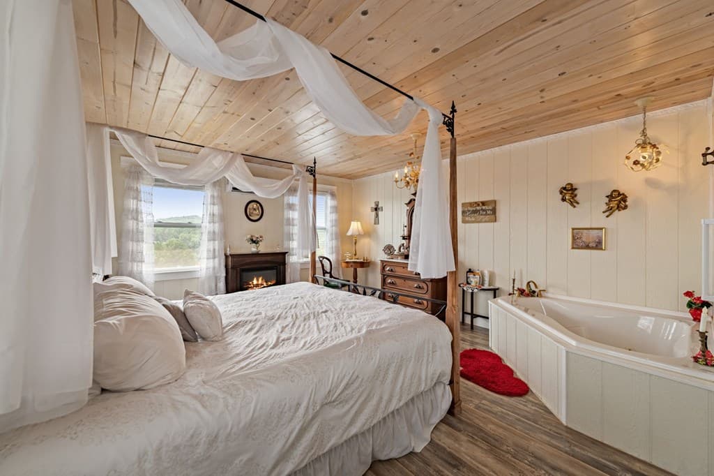 53 Fox Run, Blue Ridge GA 30513 - Photo
