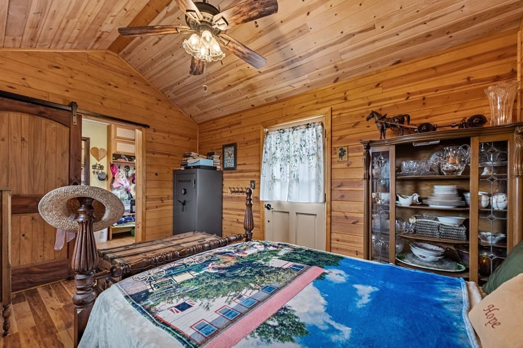 90 Fox Run, Blue Ridge GA 30513 - Photo