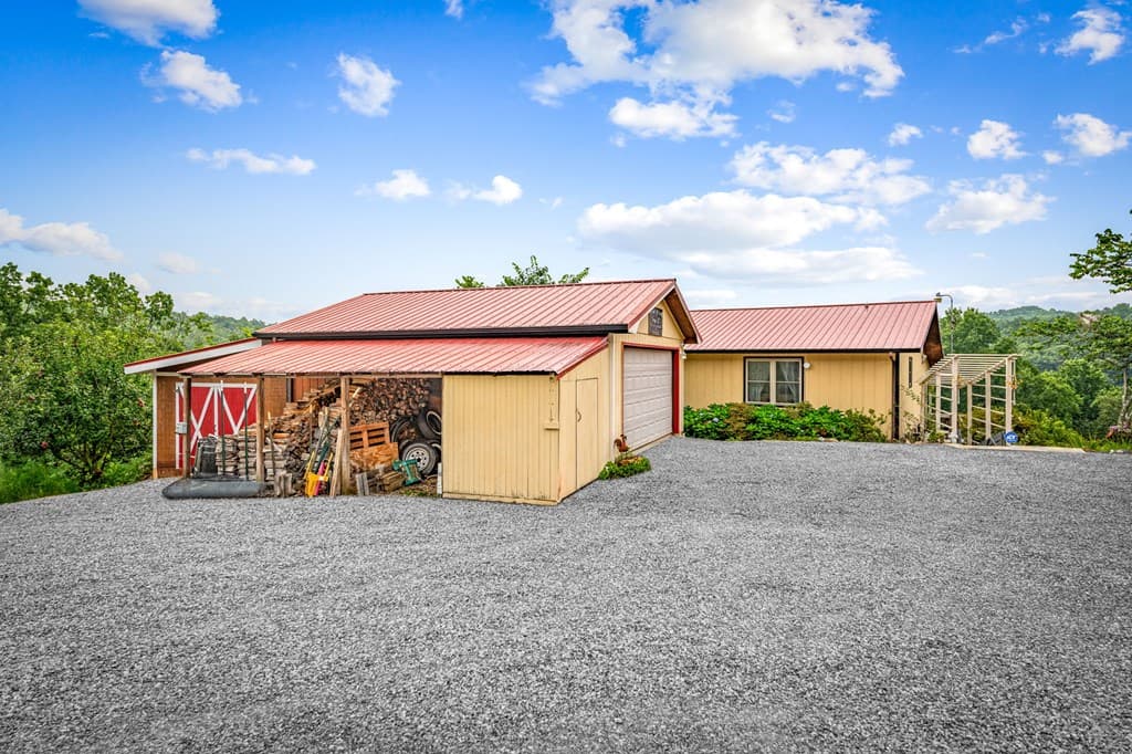 90 Fox Run, Blue Ridge GA 30513 - Photo