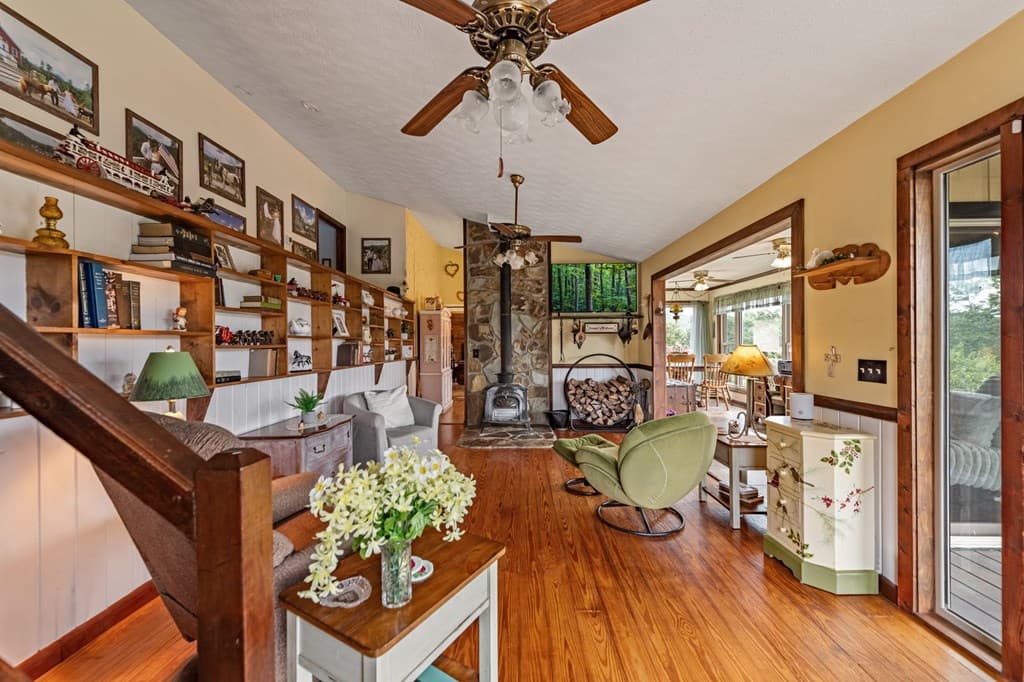 90 Fox Run, Blue Ridge GA 30513 - Photo