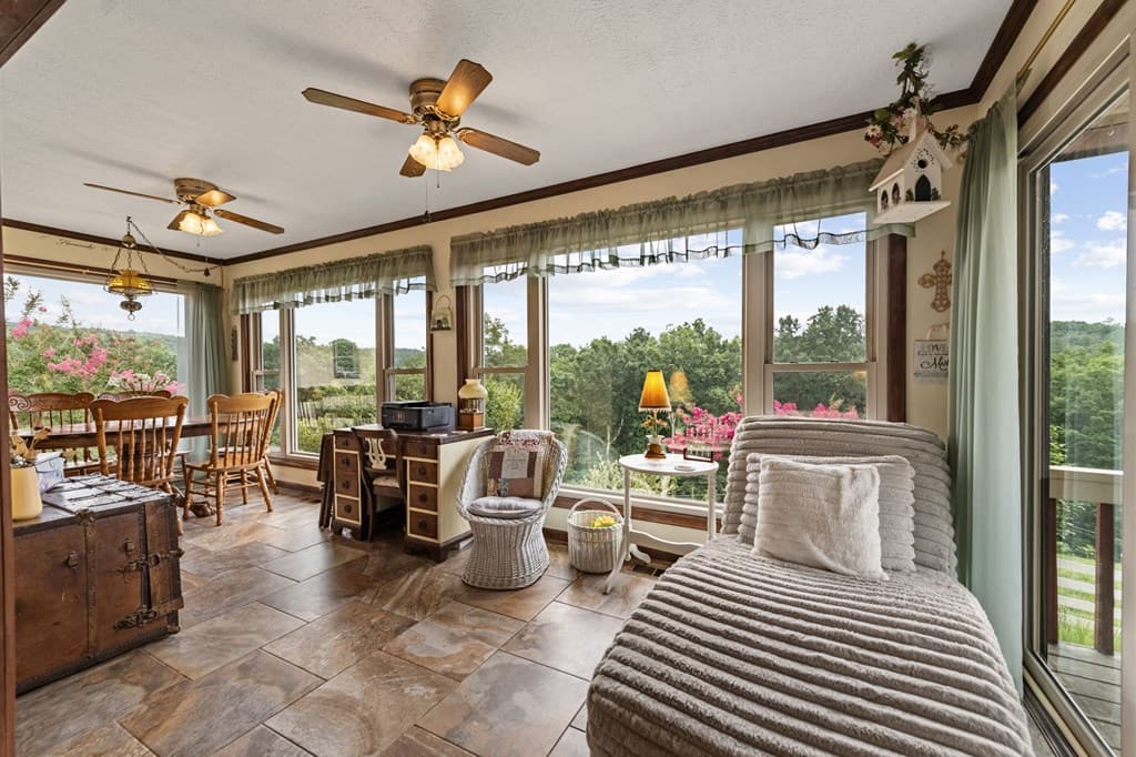 90 Fox Run, Blue Ridge GA 30513 - Photo