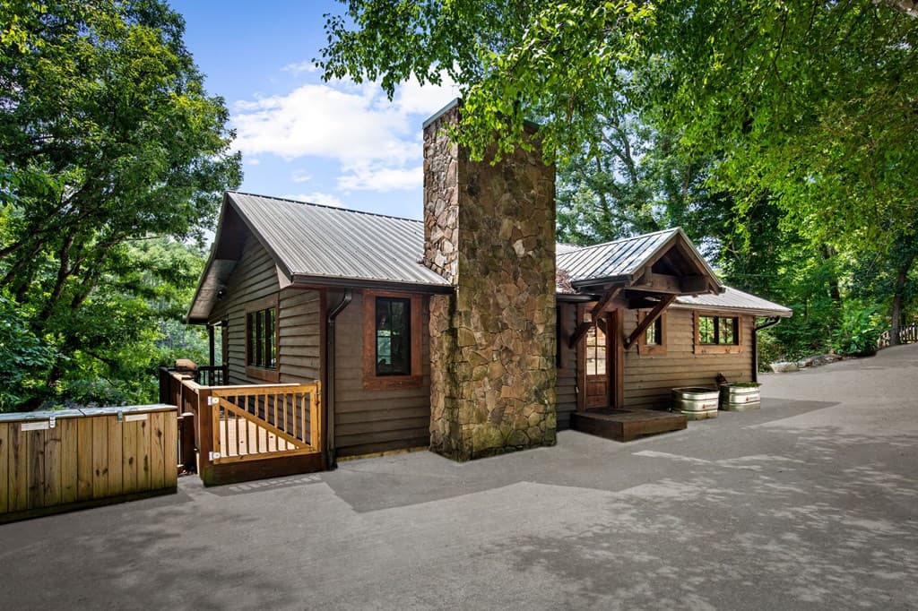 112 Tilley Ridge Road, Blue Ridge GA 30513 - Photo