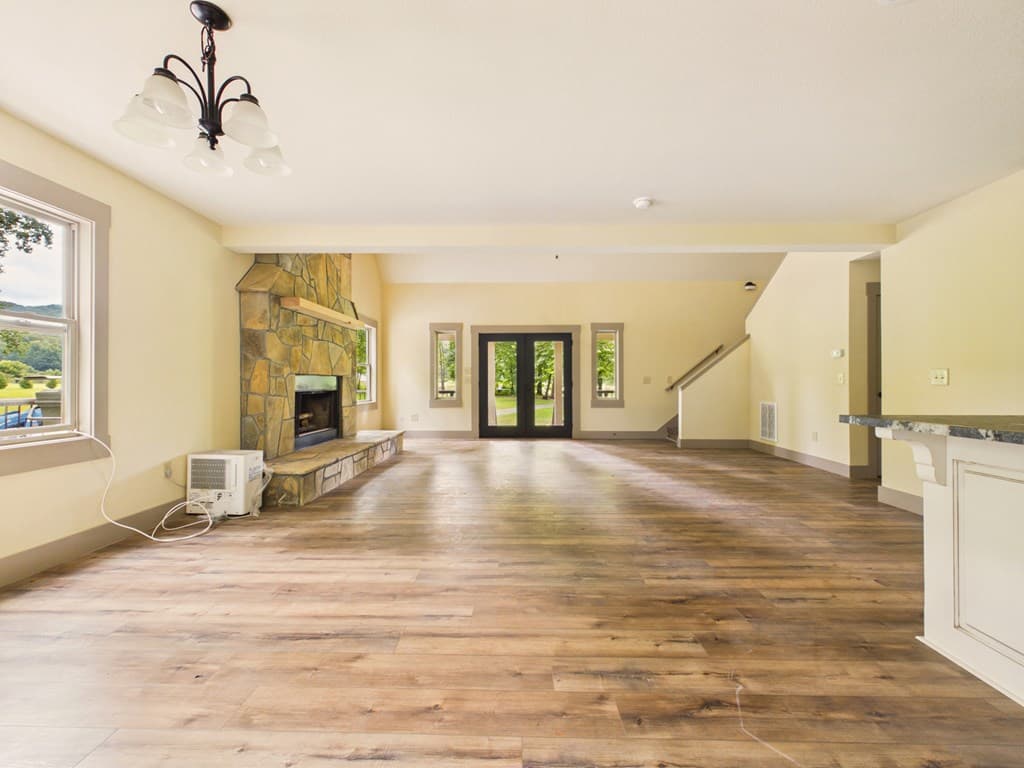 124 W Mountain Meadows, Hayesville NC 28904 - Photo