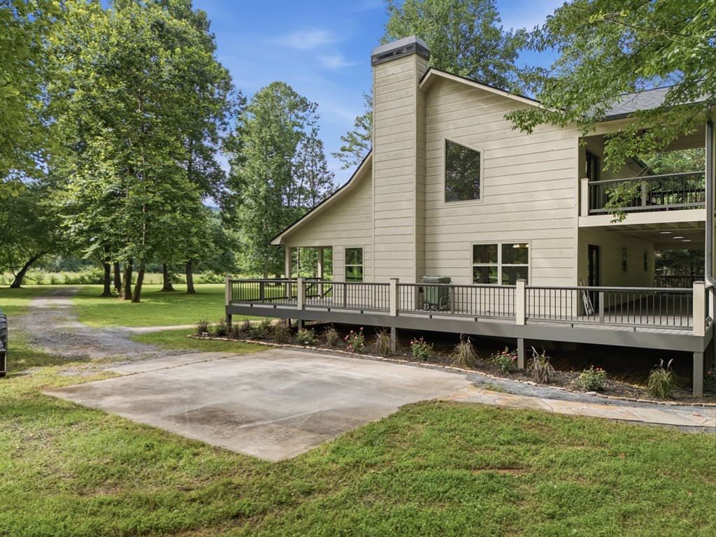 124 W Mountain Meadows, Hayesville NC 28904 - Photo