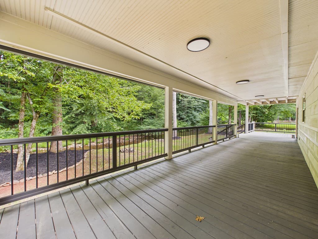 124 W Mountain Meadows, Hayesville NC 28904 - Photo