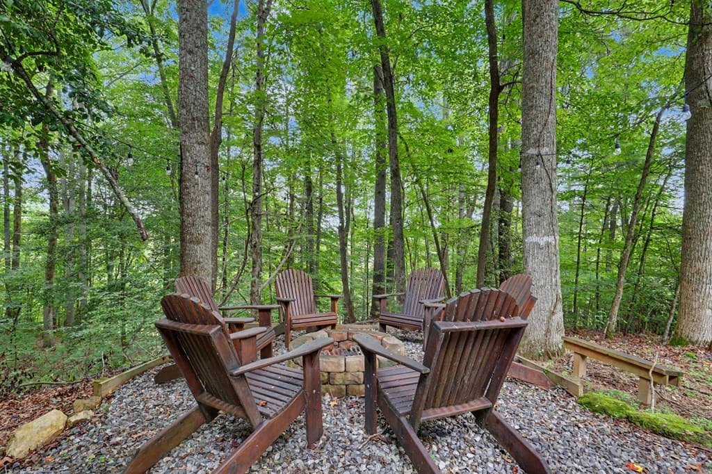 147 Midnight Road, Blairsville GA 30512 - Photo