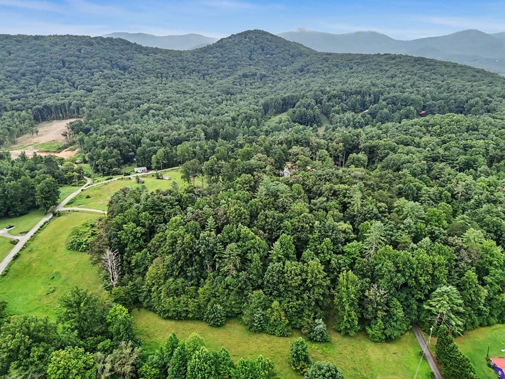 147 Midnight Road, Blairsville GA 30512 - Photo