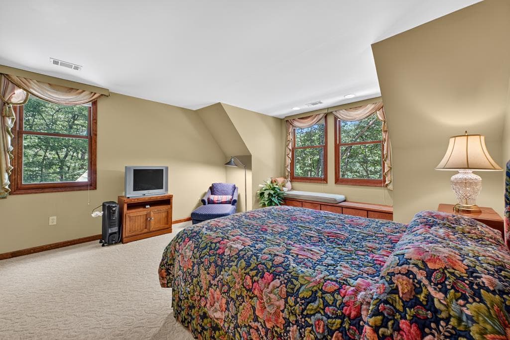357 Goldmine Trail, Ellijay GA 30536 - Photo